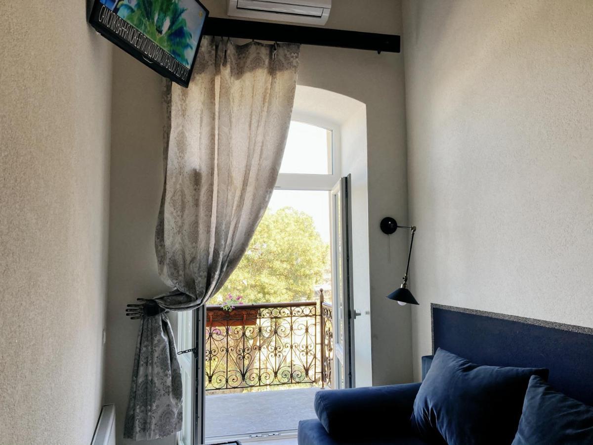 Studio di 19 m² in Appartamento con 1 bagno privato in zona Odessa Centro Esterno foto