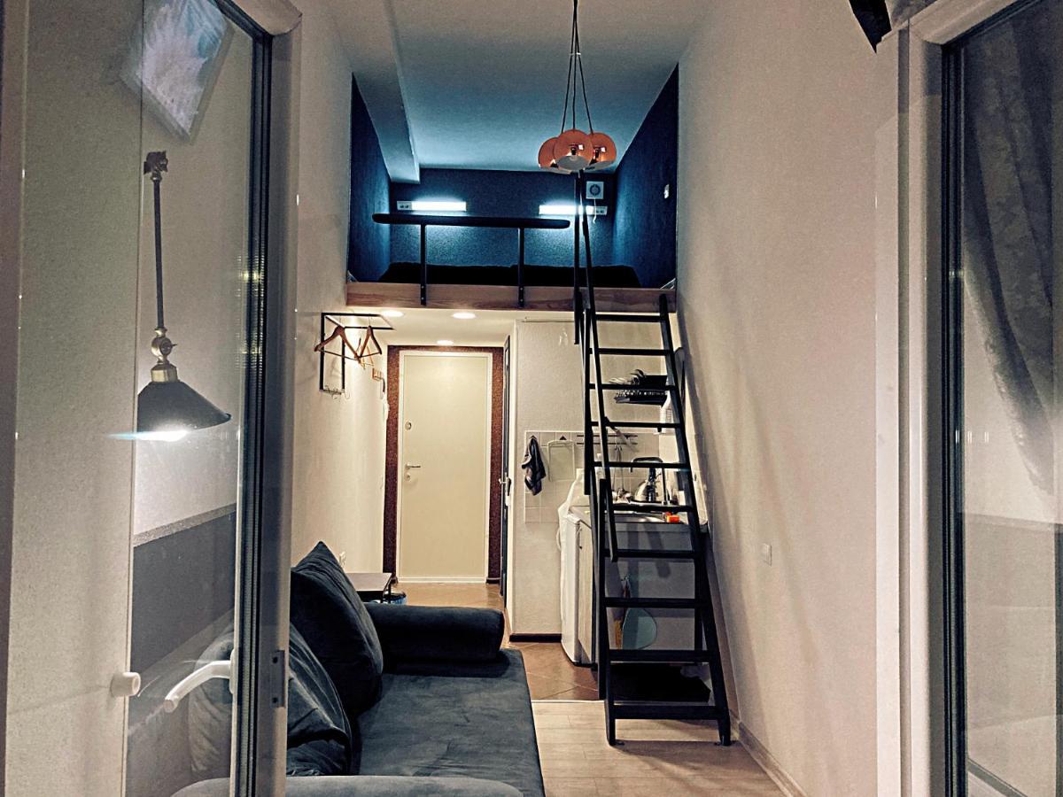 Studio di 19 m² in Appartamento con 1 bagno privato in zona Odessa Centro Esterno foto